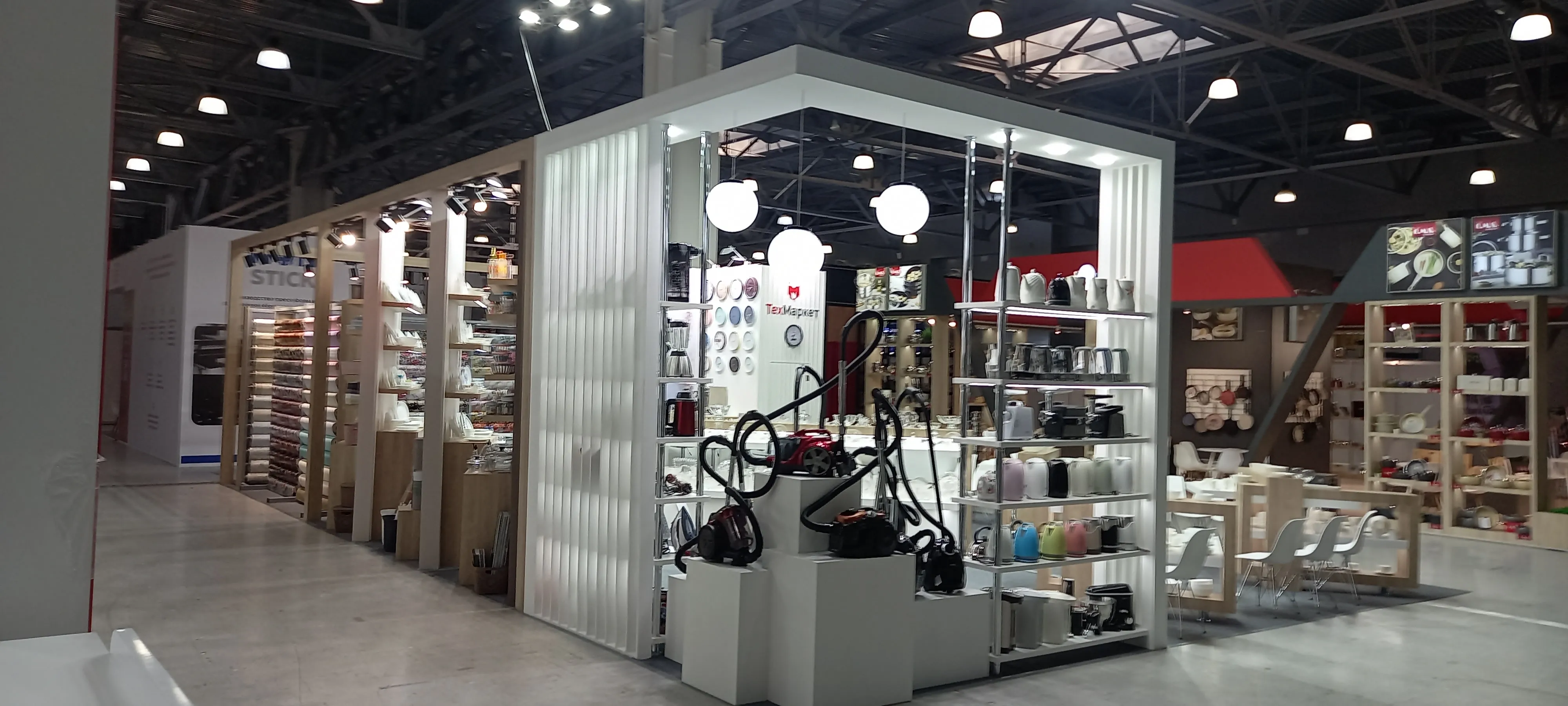 TechMarket stand, photo 1