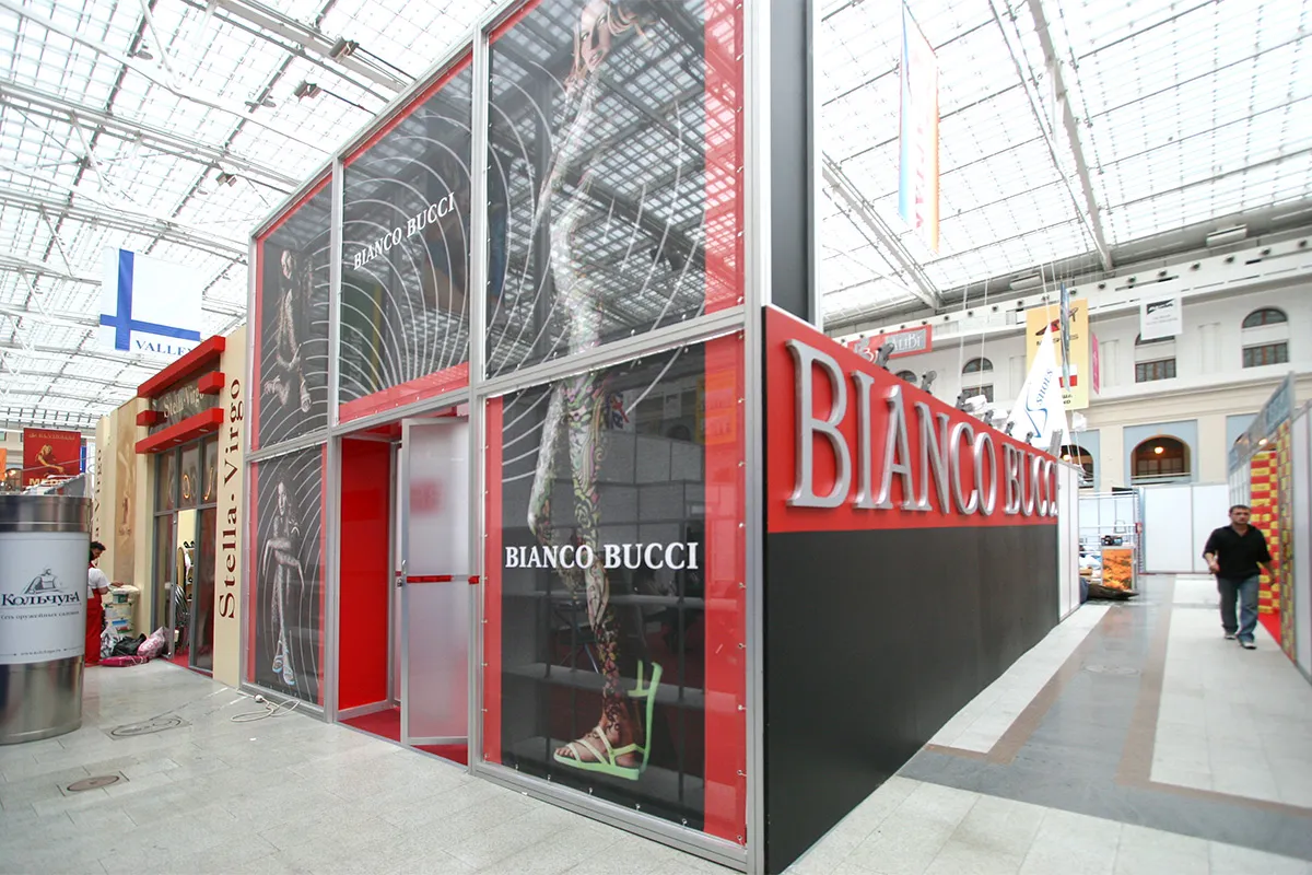 Bianco Bucci stand, photo 1