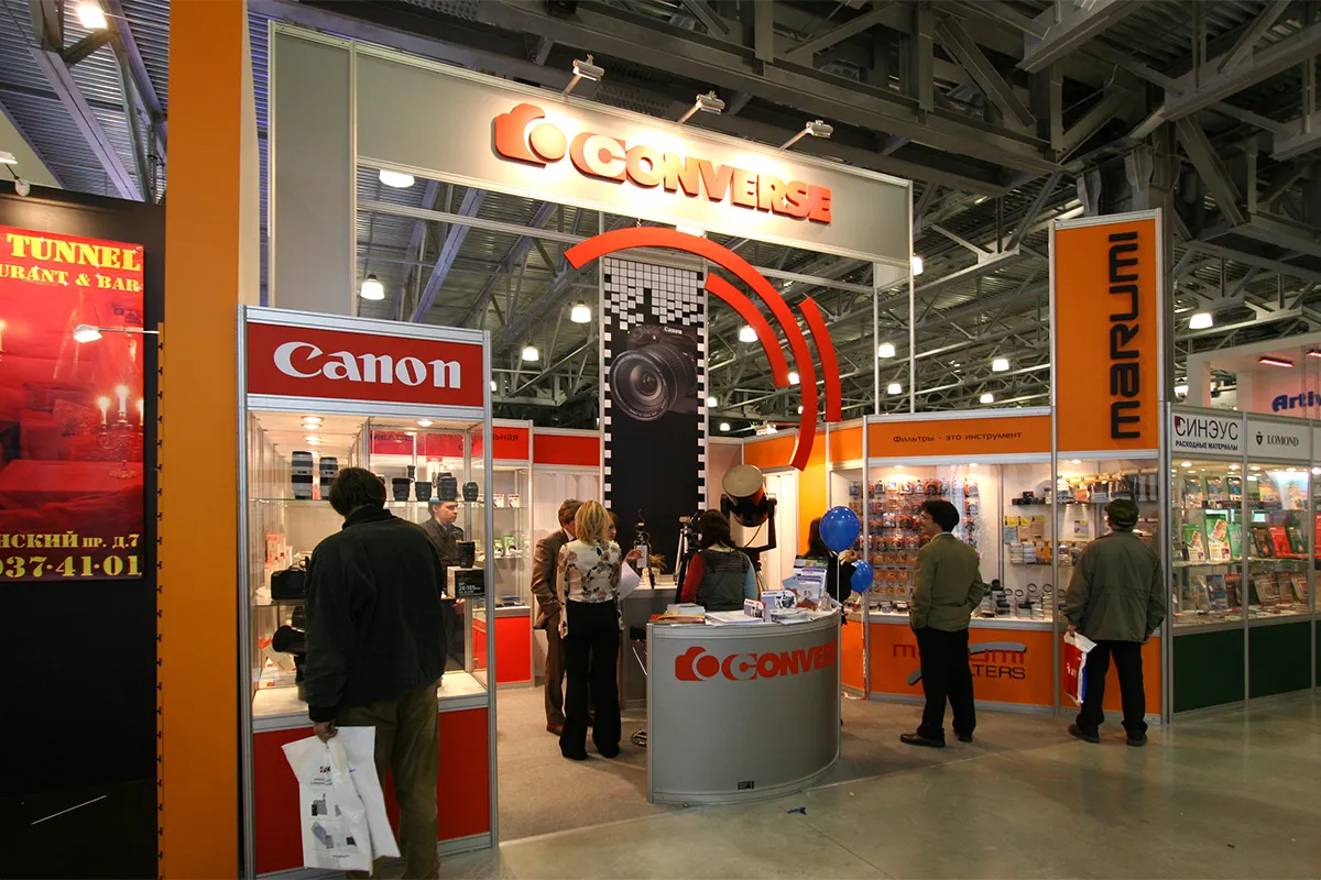Converse stand, photo 2