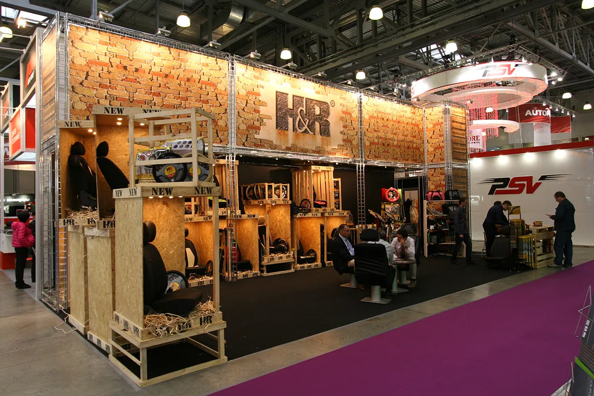 Car Fashion stand, photo 2