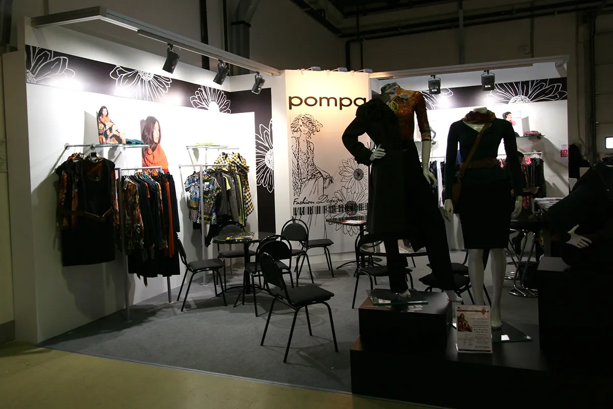 Pompa stand, photo 1
